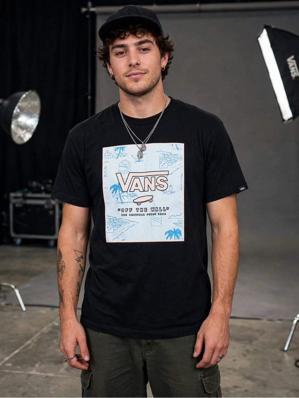 Vans Off The Wall Classic Print Box Graphic TShirt Medium Black Skate Streetwear